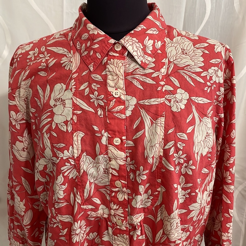 Van Heusen Coral & Beige Floral Print Button Down Blouse, Size XL - Picture 2 of 8